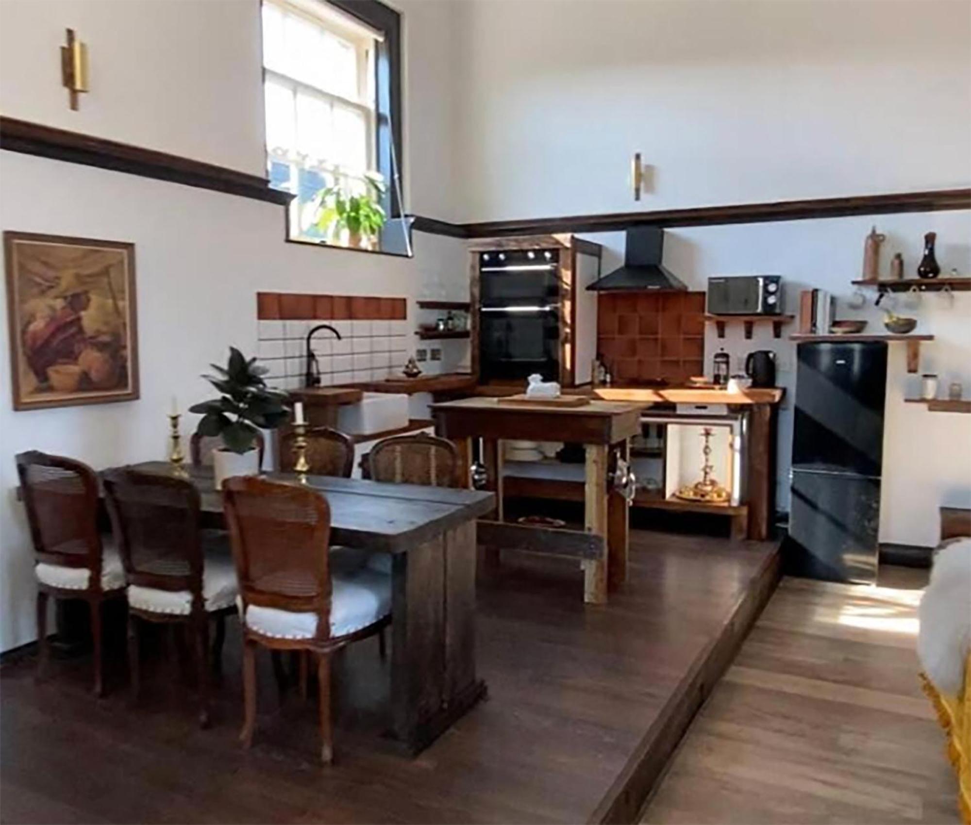 Spacious & Light Studio Loft Alloa Extérieur photo